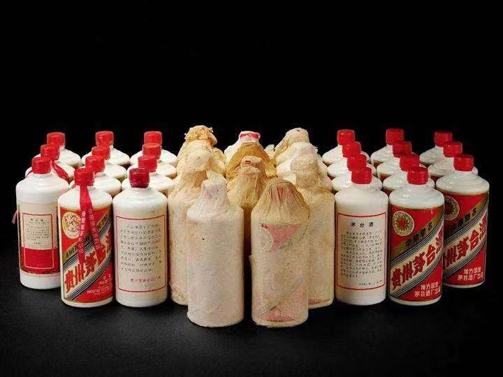 扬中日照岚山回收酒价格哪里回收(附近上门回收茅台酒）?